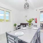 Marianna Apartment *